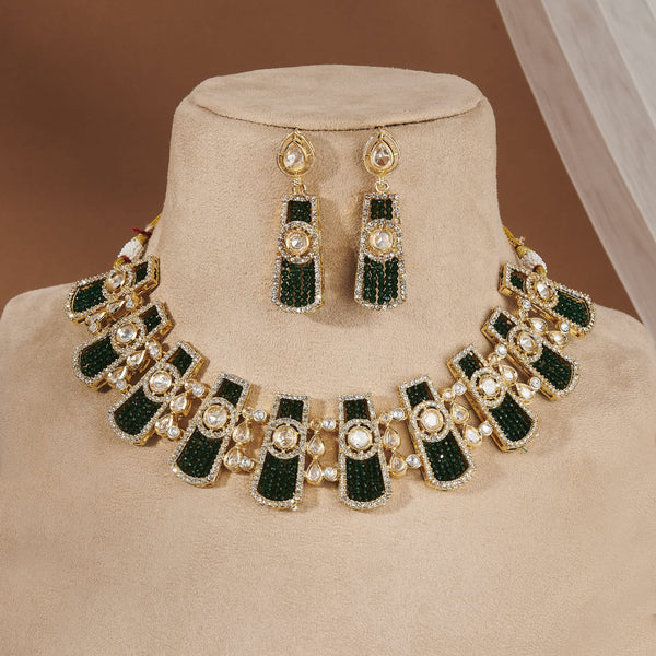 HEER KUNDAN SET WITH EMERALD GREEN PEARLS & Z STONE